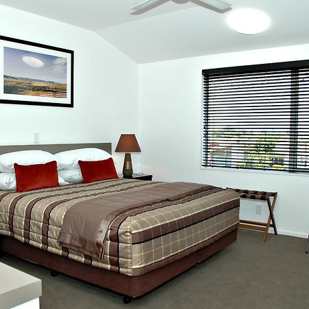 Craythornes Halswell Hotel Christchurch Ngoại thất bức ảnh